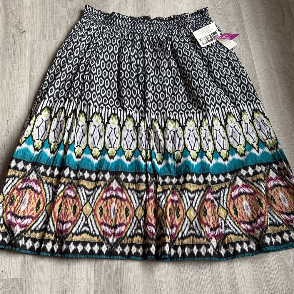 Just My Size Black and Blue Patterned A-Line Skirt. CAJA. # 1. C‎